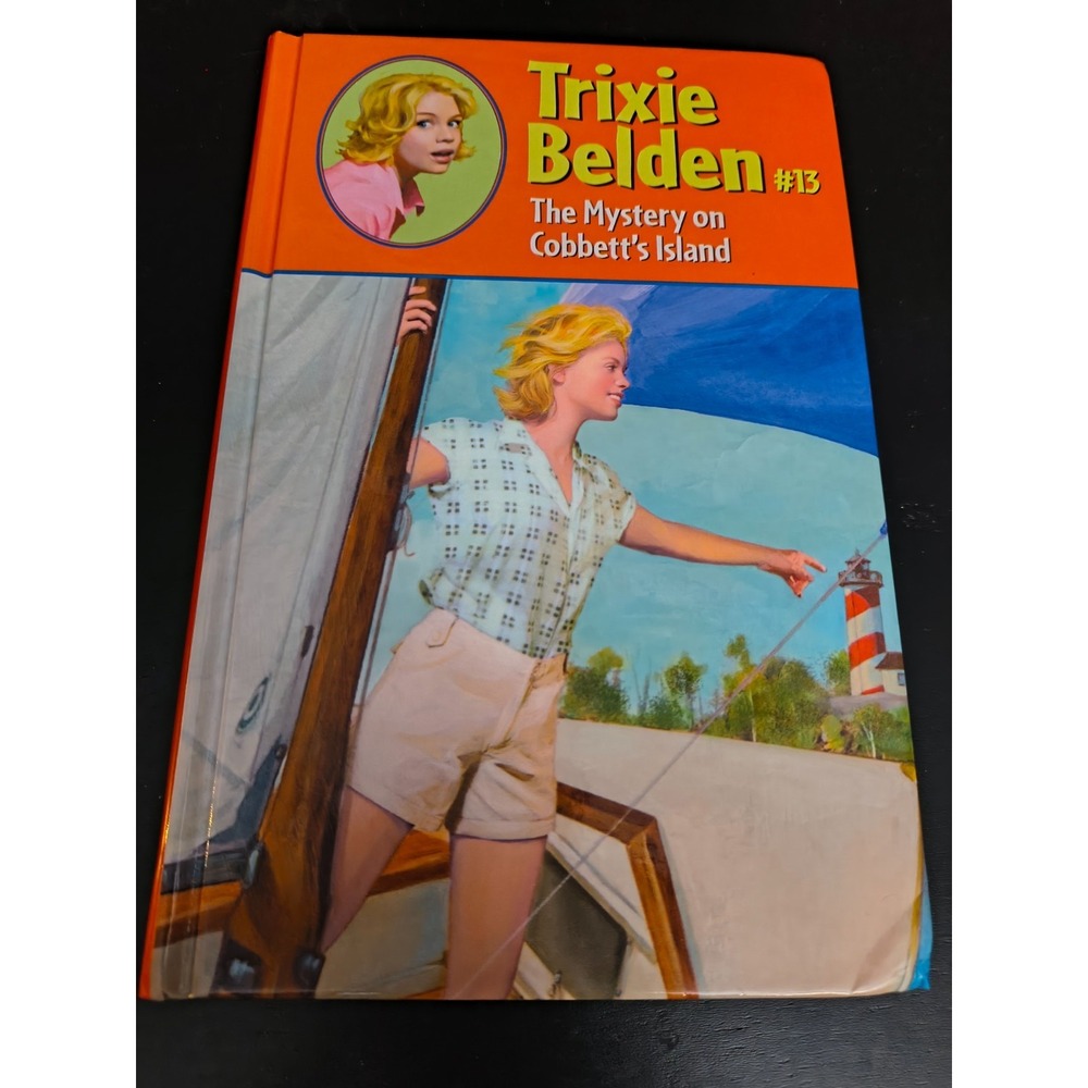 The Mystery on Cobbet's Island #13 (Trixie Belden) - Hardcover - Like New